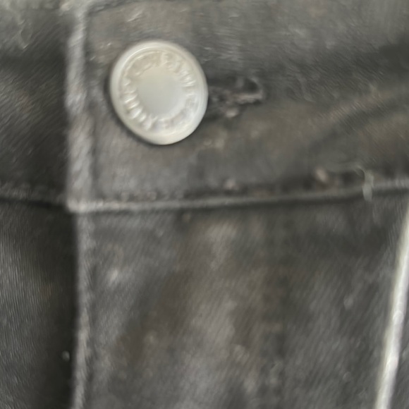 Judy Blue Black Jean Shorts Mid-Length Relaxed Fit - Picture 7 of 12